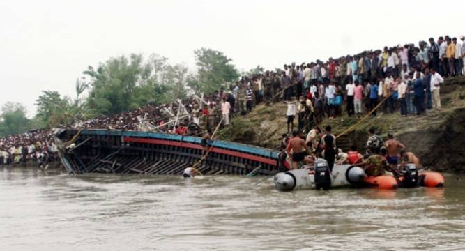 Assam Tragedy Boat Carrying 200 People Capsizes Dozens Feared Drowned News Nation English 1775