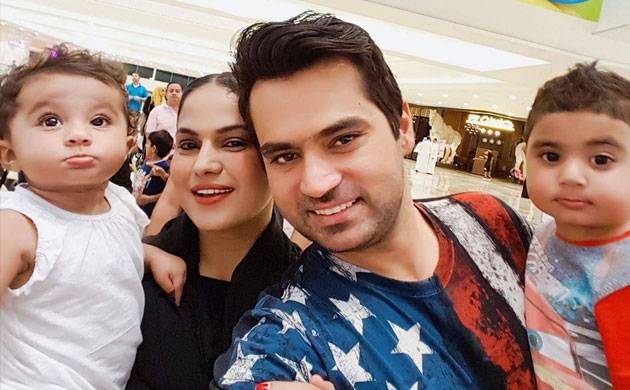 Is this the reason behind Veena Malik's divorce with husband Asad Bashir  Khan Khattak? - News Nation English