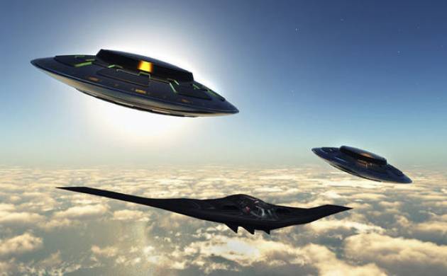 Alien alert: Recent UFO sightings near NASA's ISS - from mothership ...