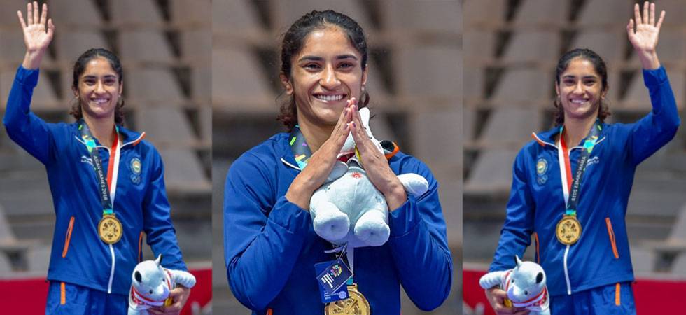 Asian Games 2018, Day 2: Vinesh Phogat wins gold in 50 kg freestyle  wrestling - News Nation English