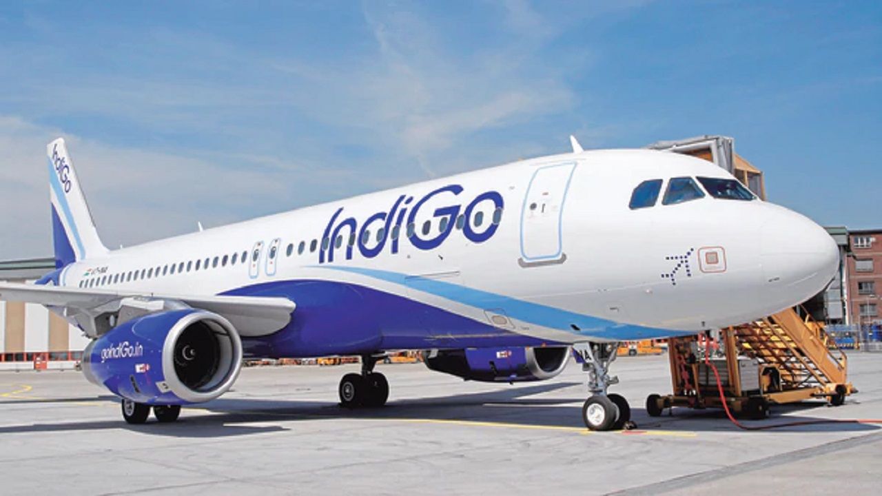 IndiGo Airlines places USD 33 billion mega-order of 300 Airbus planes ...