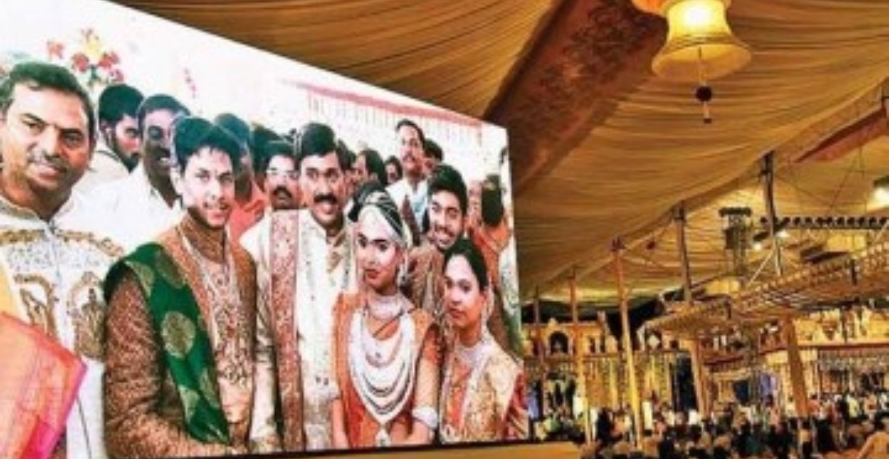 Bigger, Fatter Wedding For Karnataka Minister Sreeramulu's Daughter