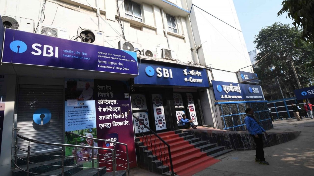 SBI Does Away With Minimum Balance Requirement In Savings Accounts