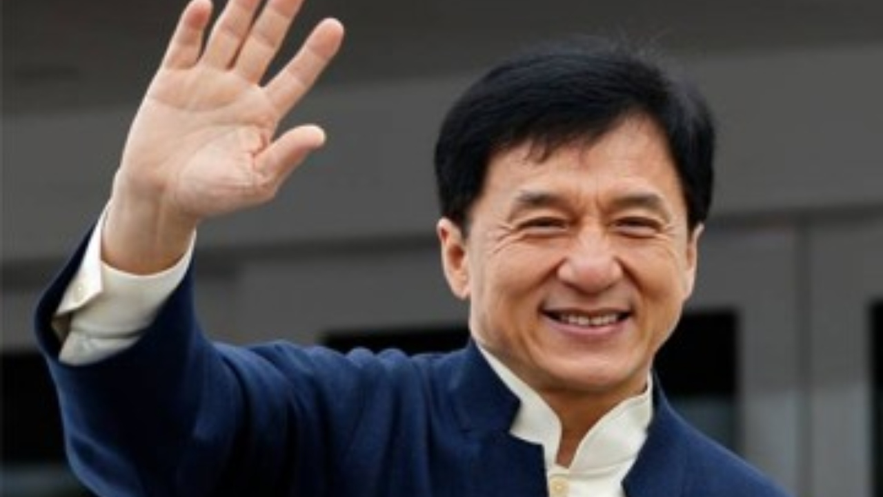 Jackie Chan Asks Followers To Stay Coronavirus Safe By Wearing Mask; WATCH Video