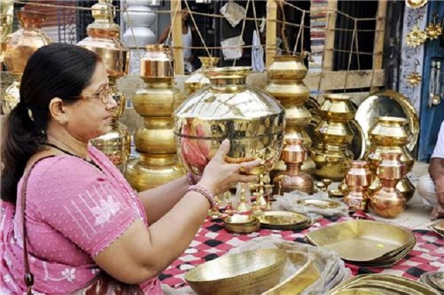 Dhanteras 2017: 10 things you should buy to bring good fortune and luck -  News Nation English