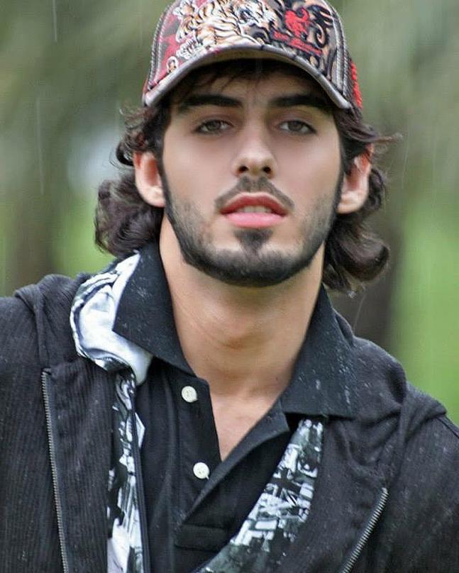 Sexy Flashbacks Of Omar Borkan The Uae Model Expelled For Being Too